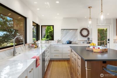 7315 51st Avenue NE, Seattle, WA 98115-6133 - Photo 3