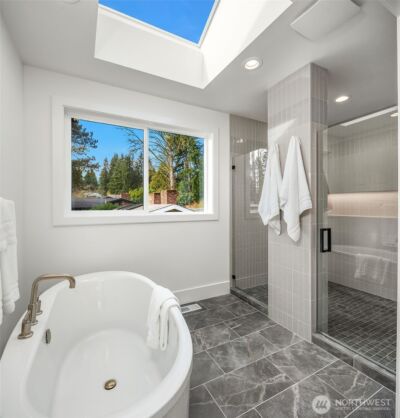 16544 SE 28th Street , Bellevue, WA 98008 - Photo 26