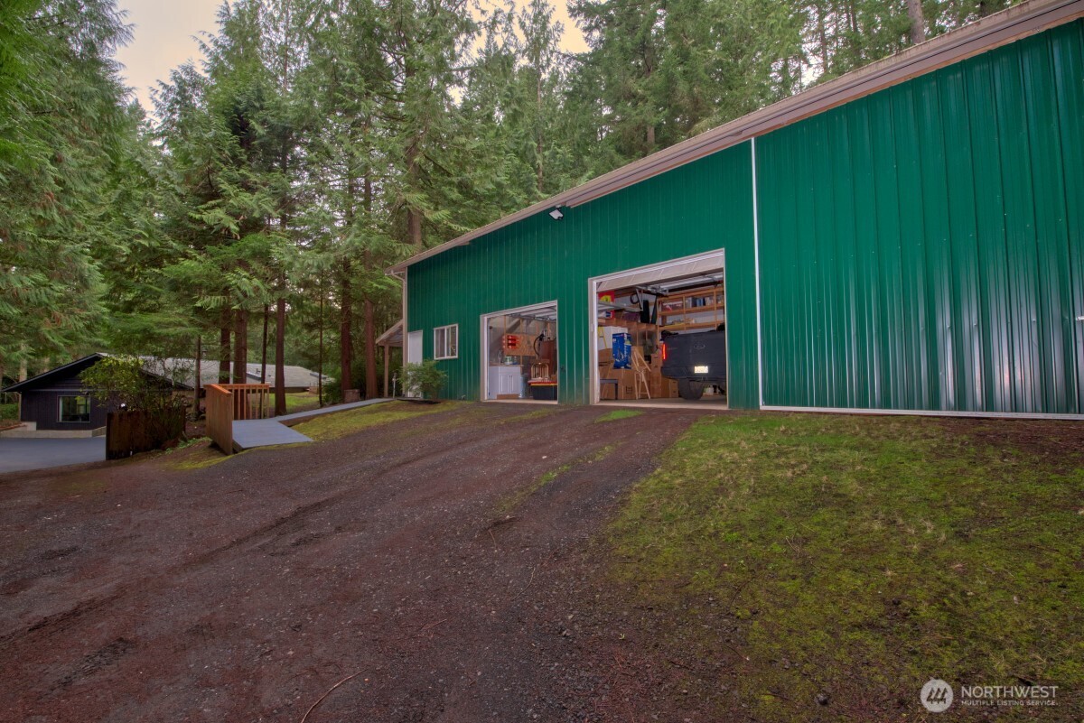 2041 Ptarmigan Lane NW, Poulsbo, WA 98370