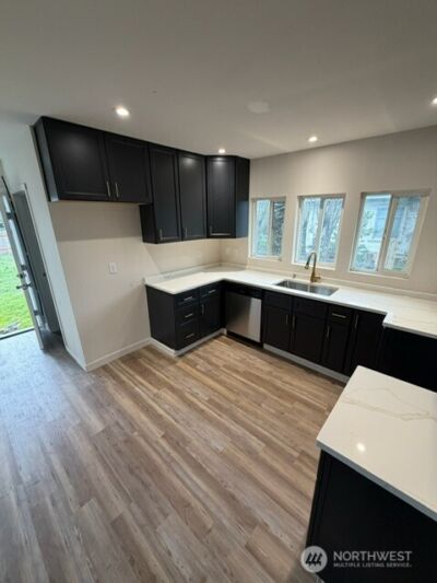 1432 E 29th Street , Tacoma, WA 98404 - Photo 5