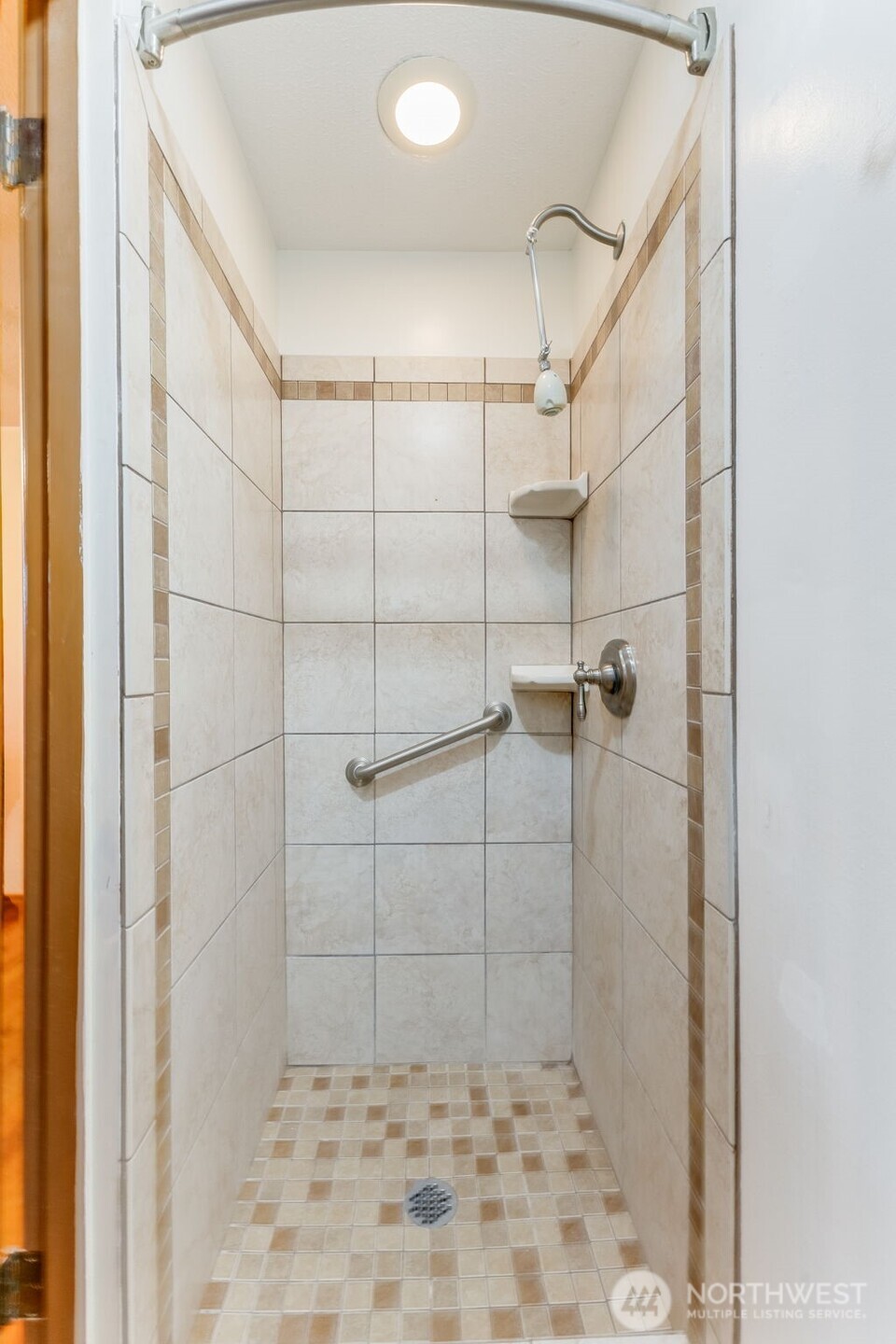 1319 Wood Avenue , Sumner, WA 98390