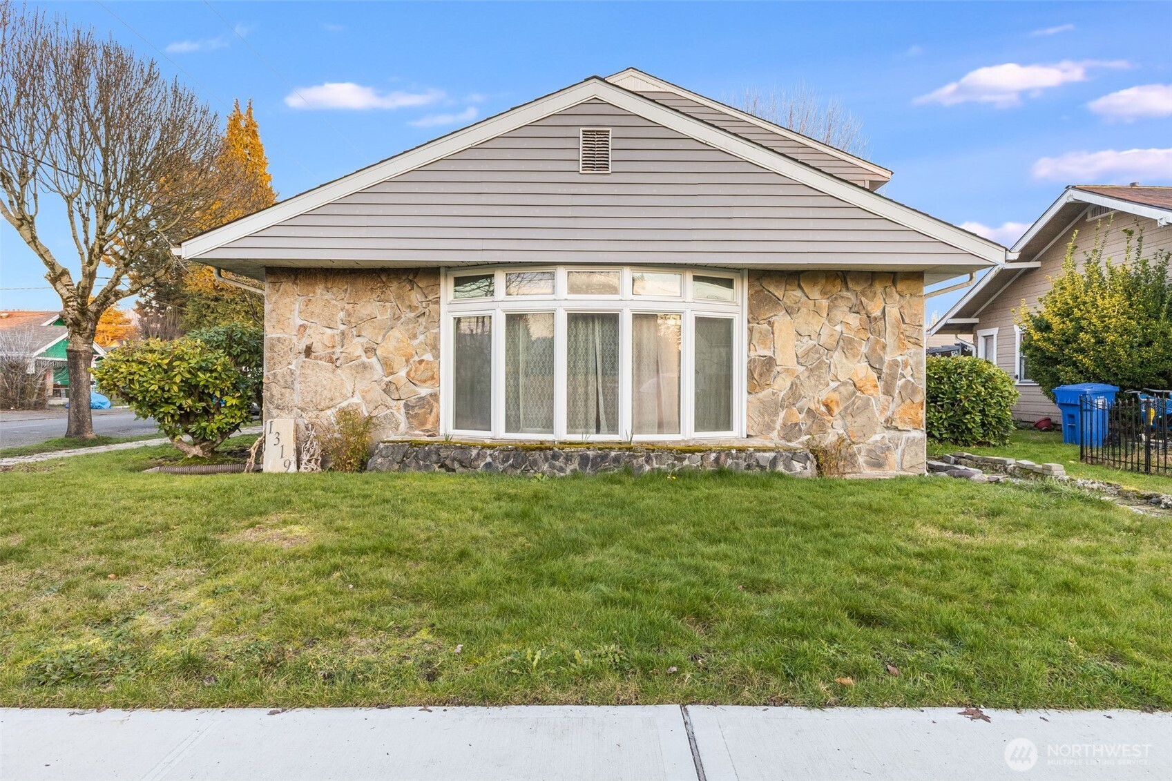 1319 Wood Avenue , Sumner, WA 98390