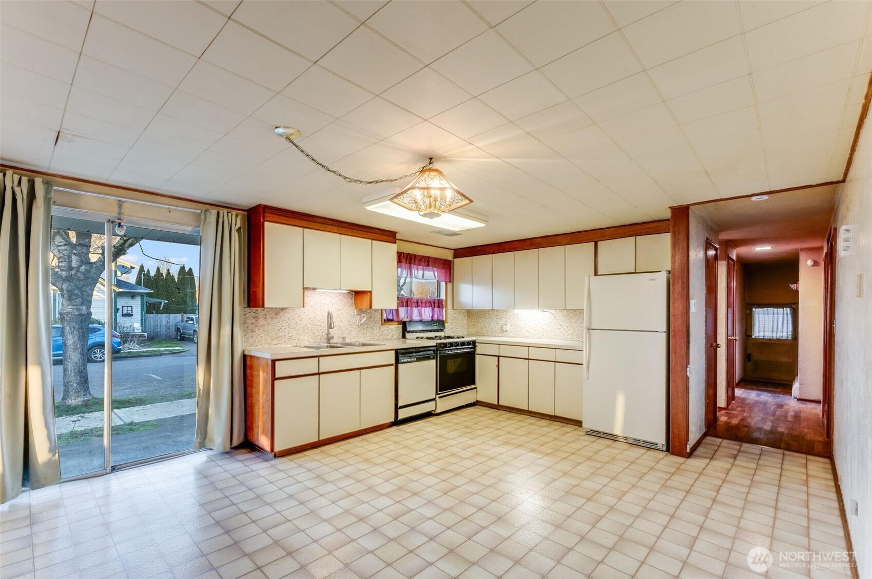 1319 Wood Avenue , Sumner, WA 98390