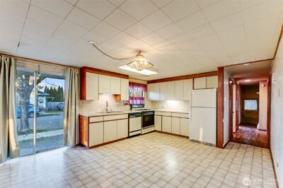 1319 Wood Avenue , Sumner, WA 98390 - Photo 8