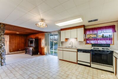 1319 Wood Avenue , Sumner, WA 98390 - Photo 9