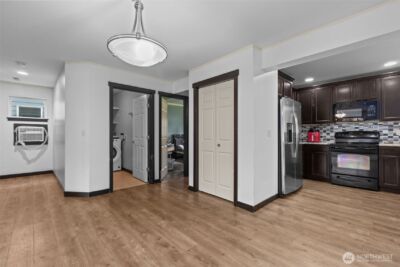 1118 Chestnut Court #18, Everett, WA 98201 - Photo 11