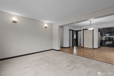 1118 Chestnut Court #18, Everett, WA 98201 - Photo 6