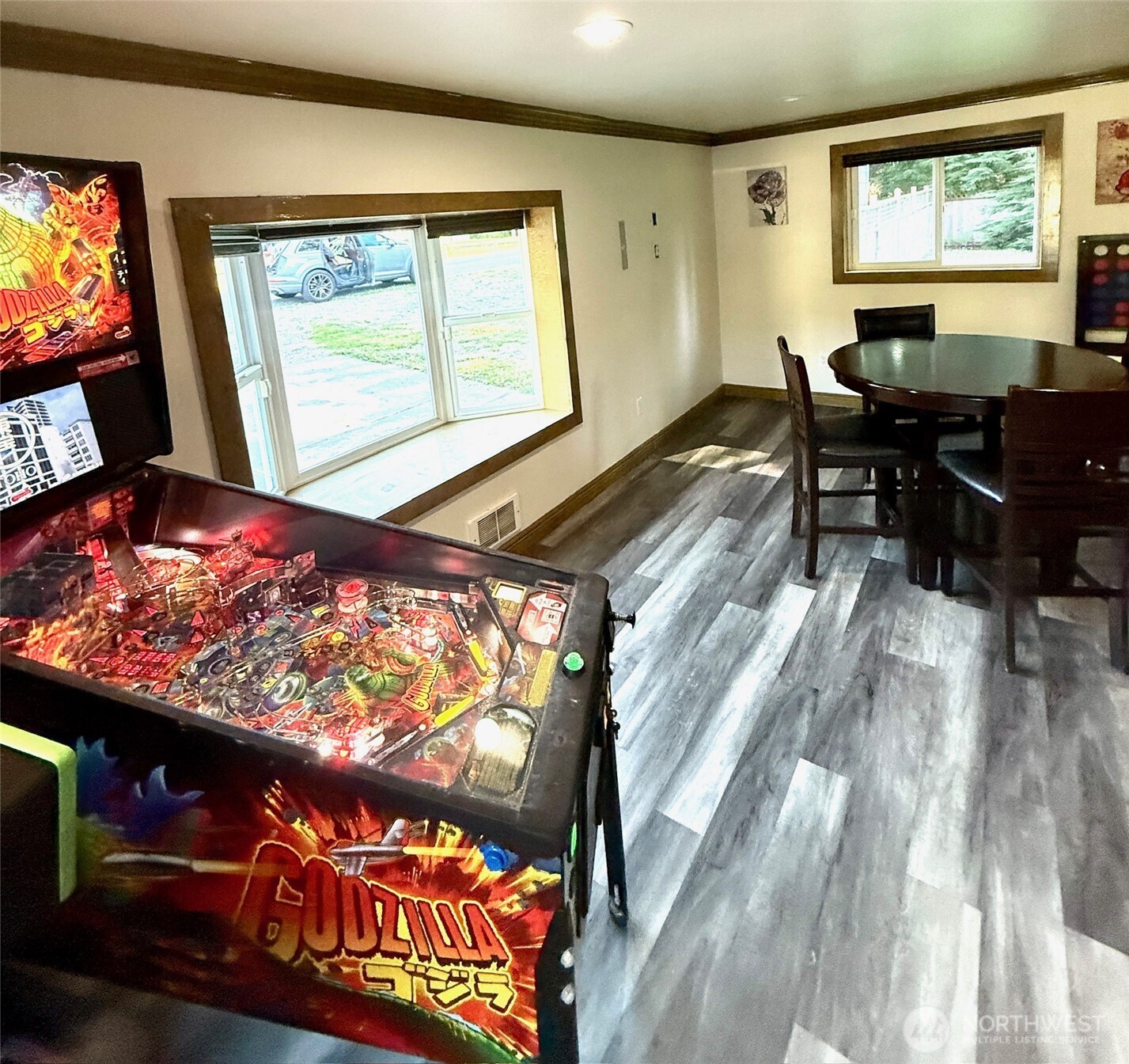 381 Elk Valley Road , Forks, WA 98331-9201