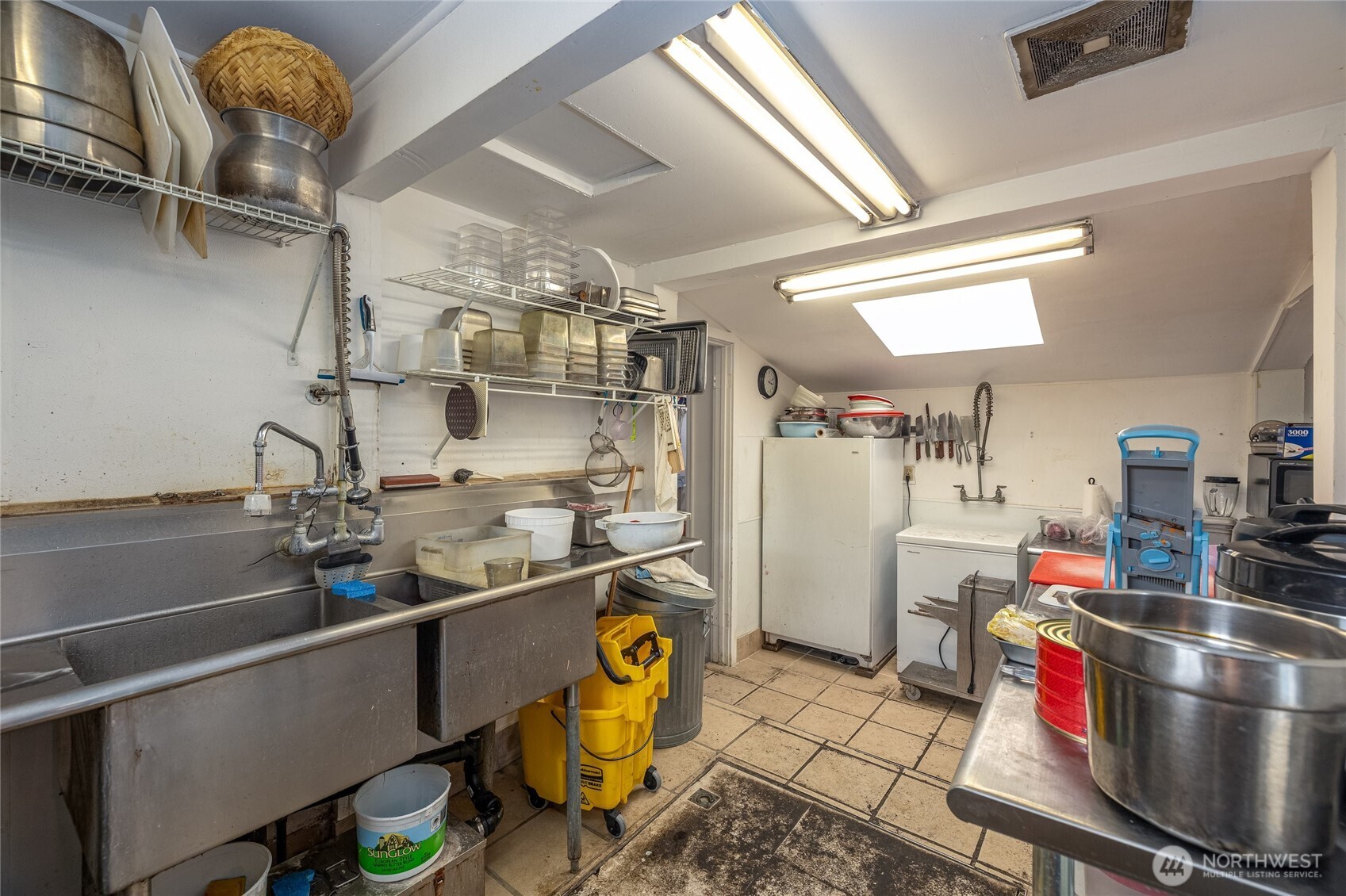 602 N Main Street , Coupeville, WA 98239