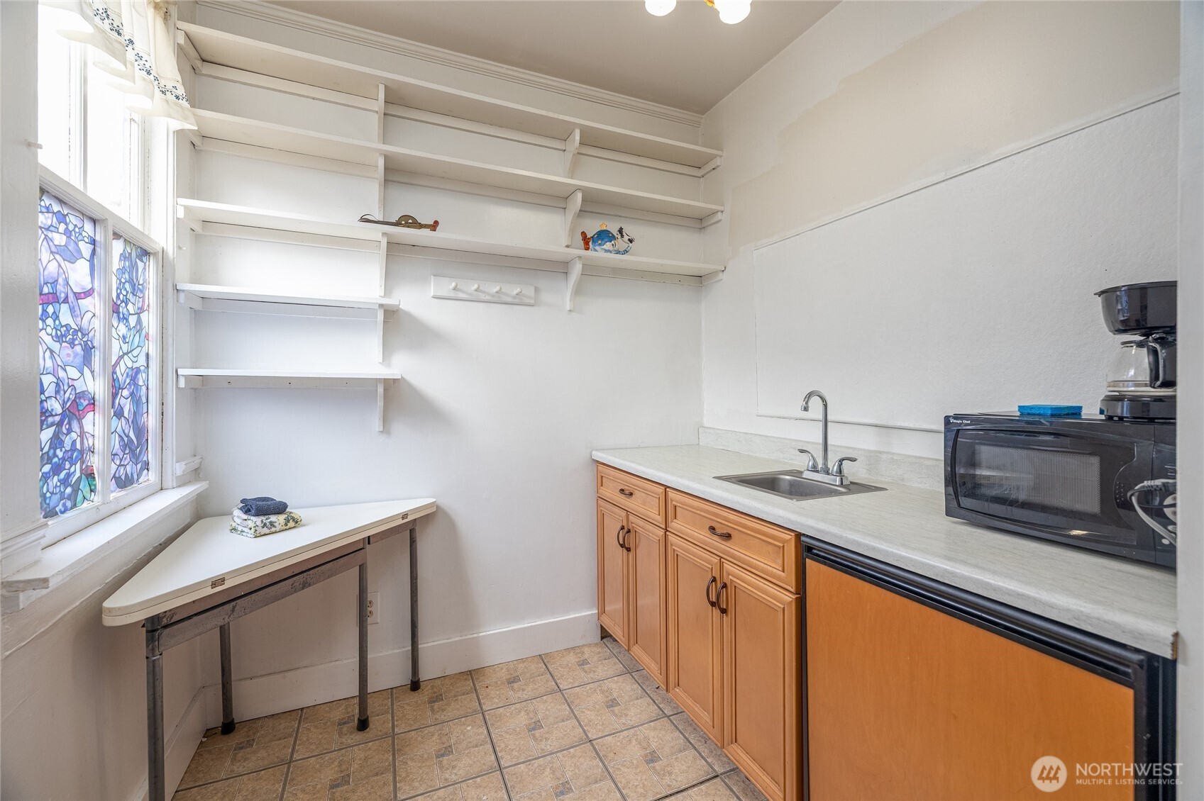 602 N Main Street , Coupeville, WA 98239