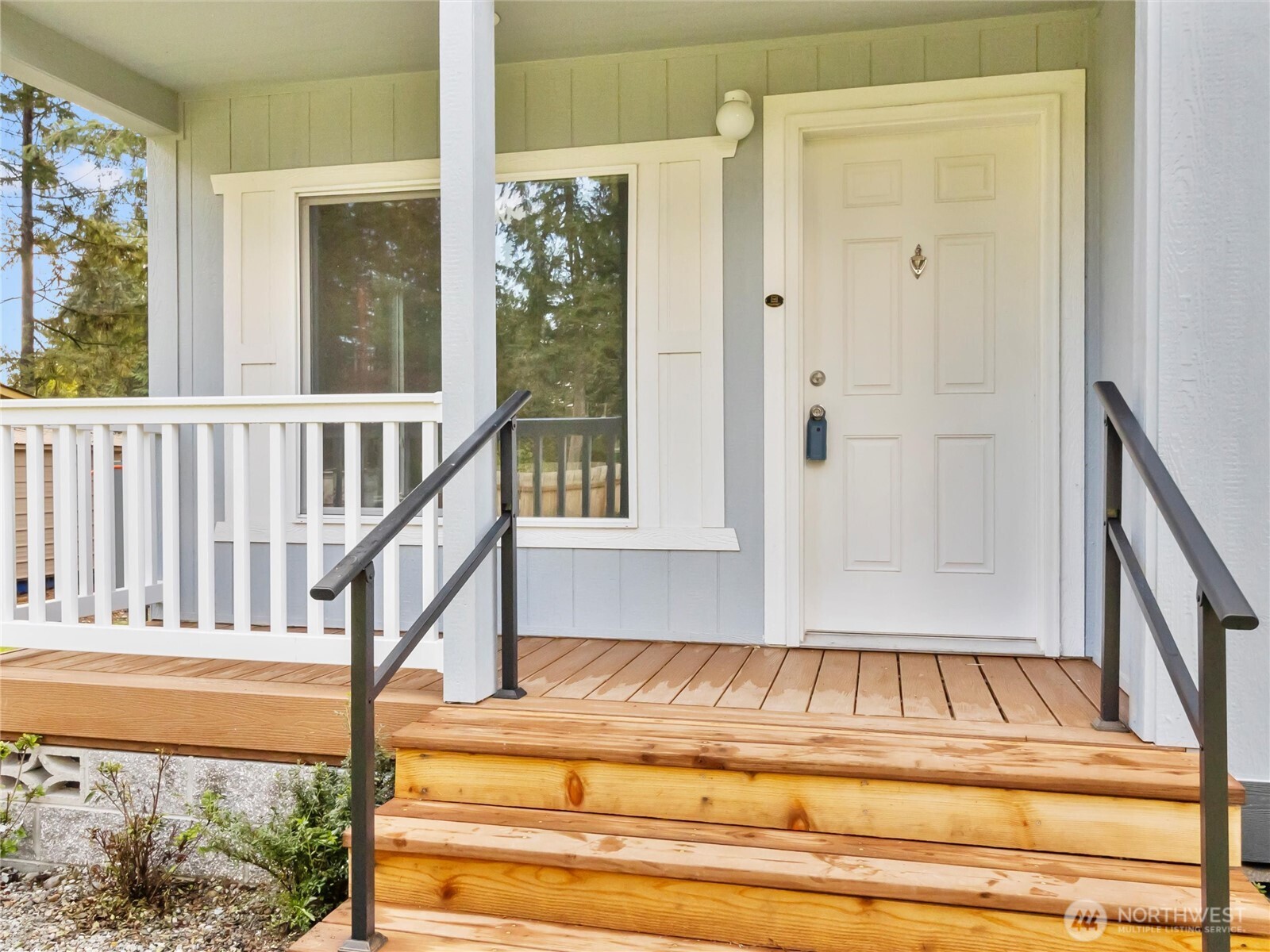 80 E Carr Place E, Shelton, WA 98584