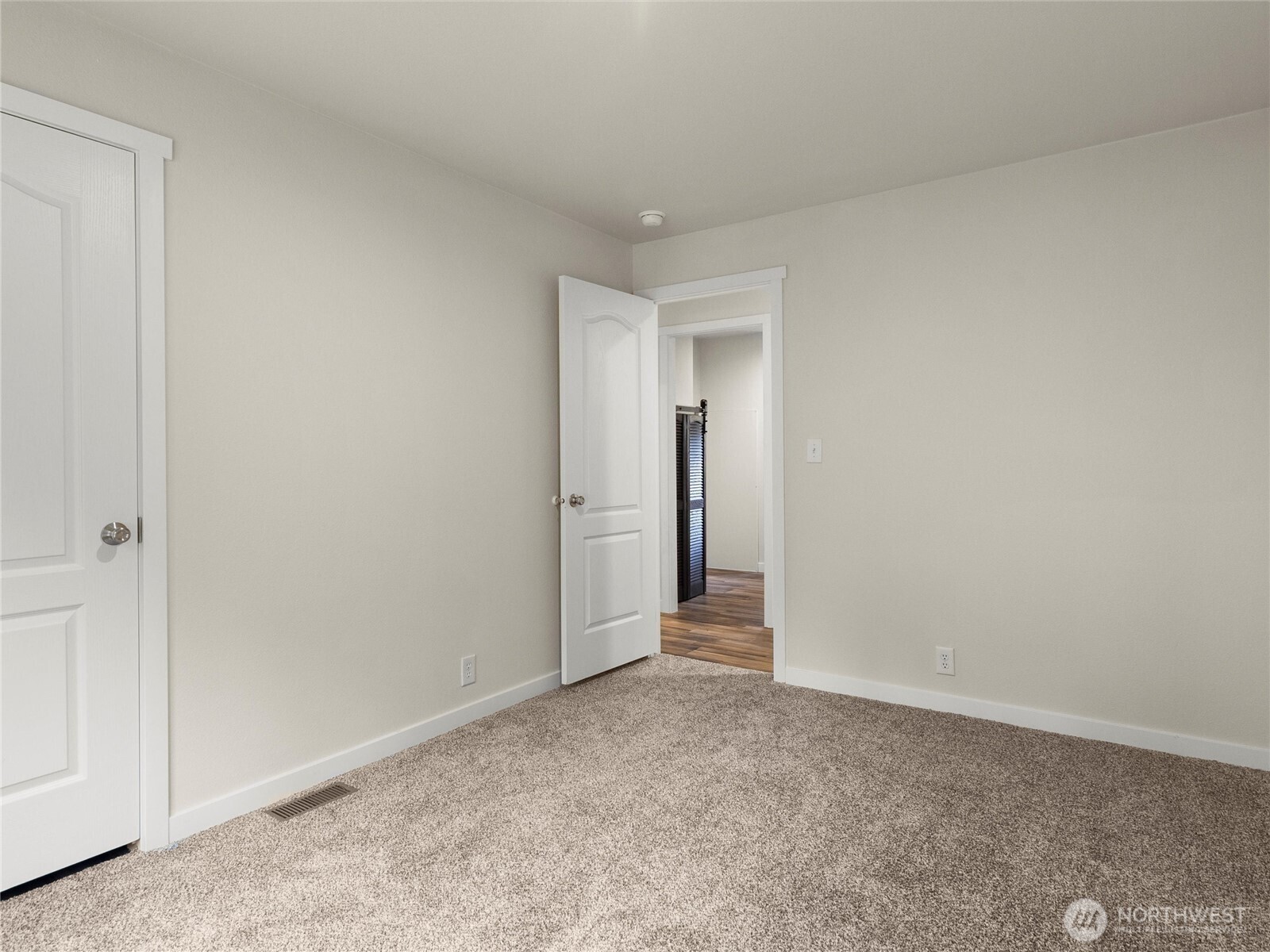 80 E Carr Place E, Shelton, WA 98584