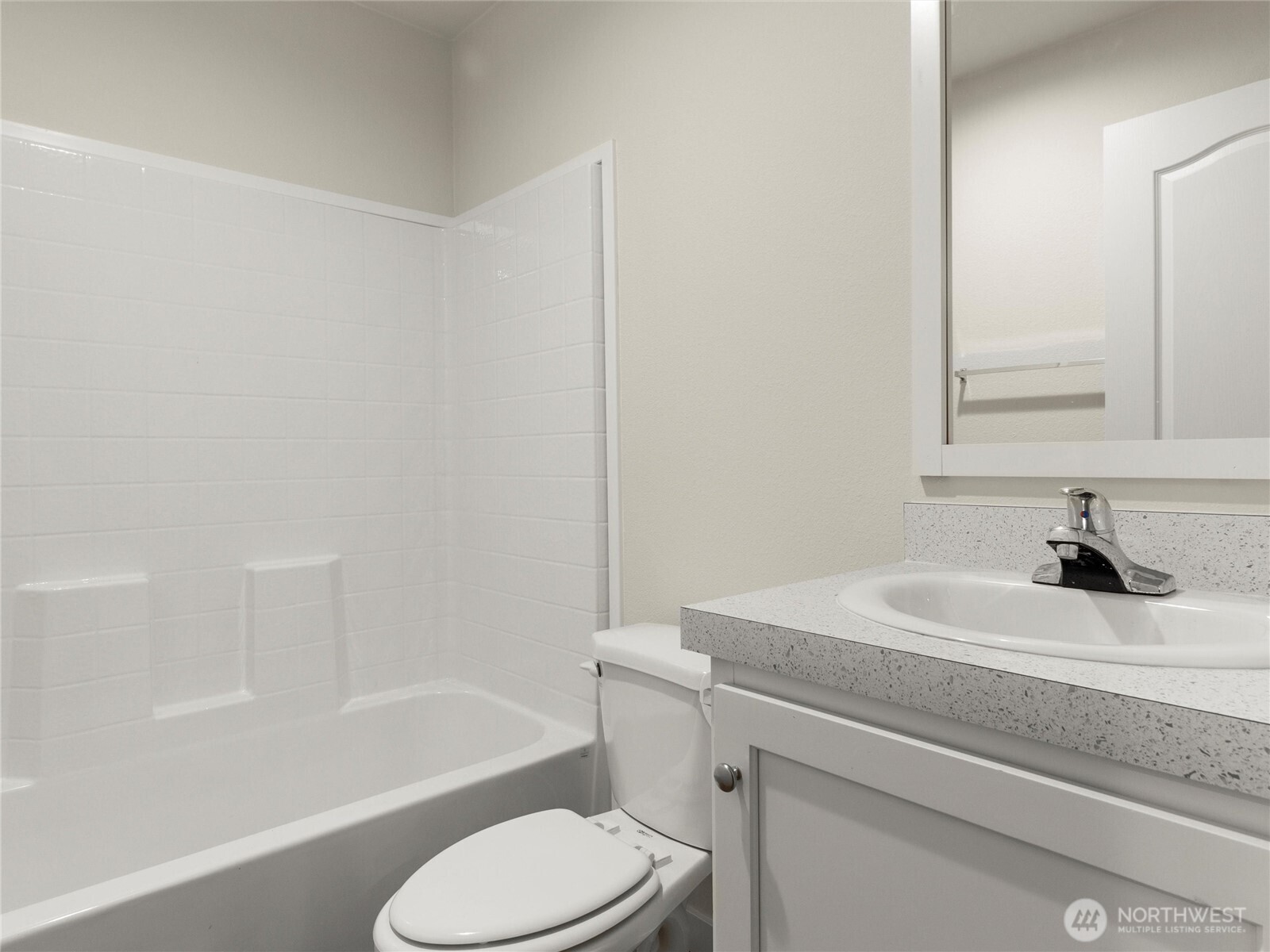 80 E Carr Place E, Shelton, WA 98584