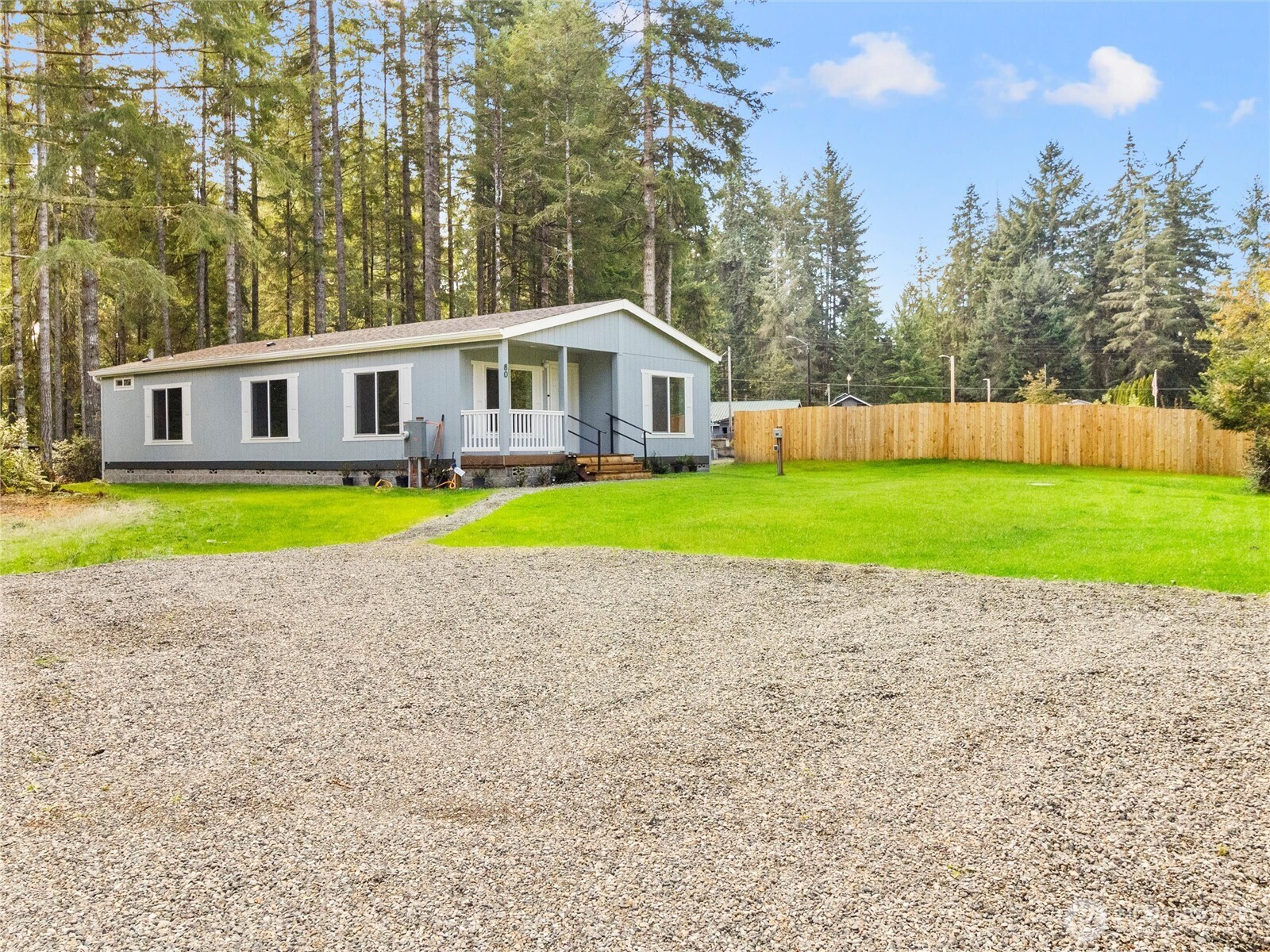 80 E Carr Place E, Shelton, WA 98584