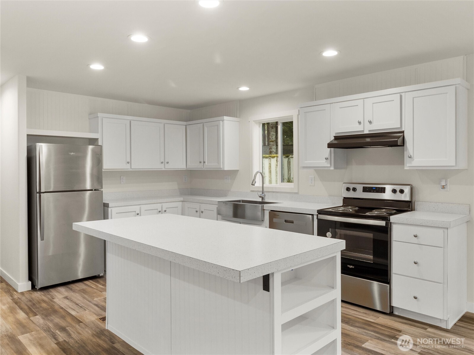 80 E Carr Place E, Shelton, WA 98584