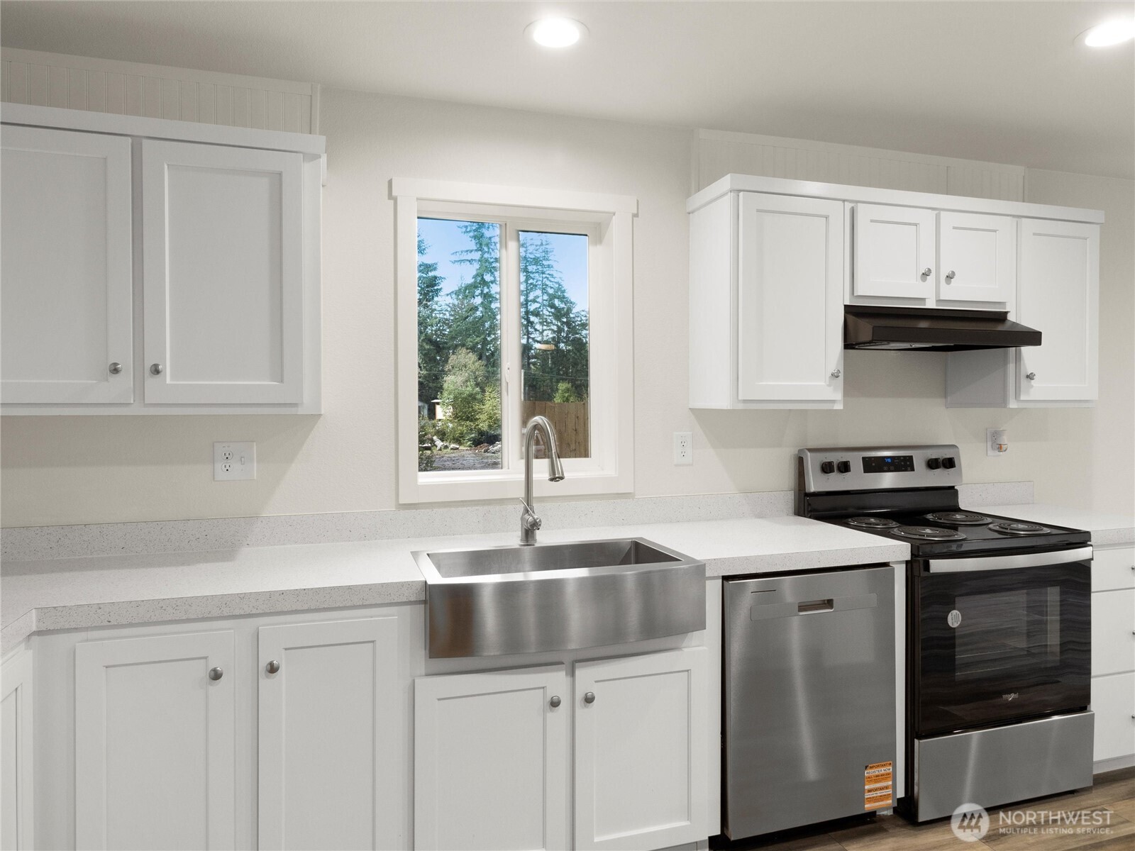 80 E Carr Place E, Shelton, WA 98584