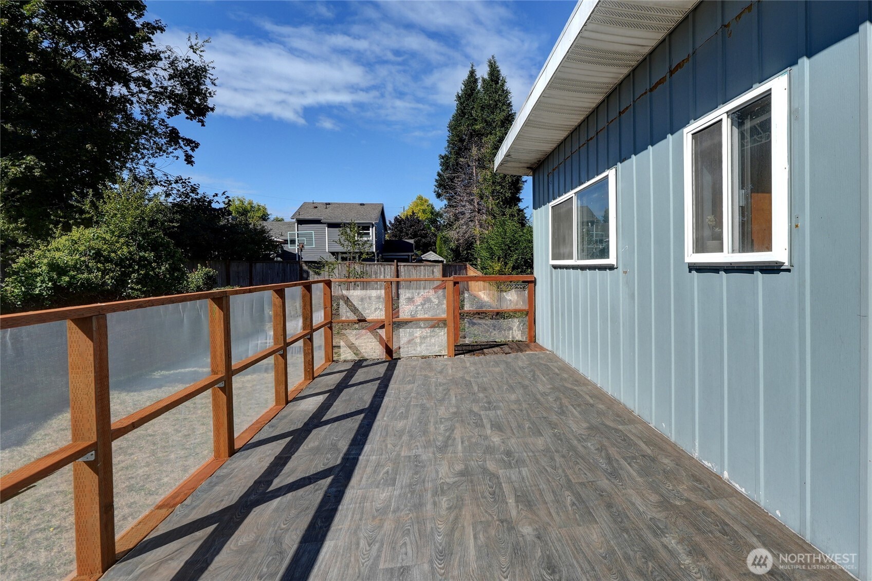 1730 N Narrows Drive , Tacoma, WA 98406-1510