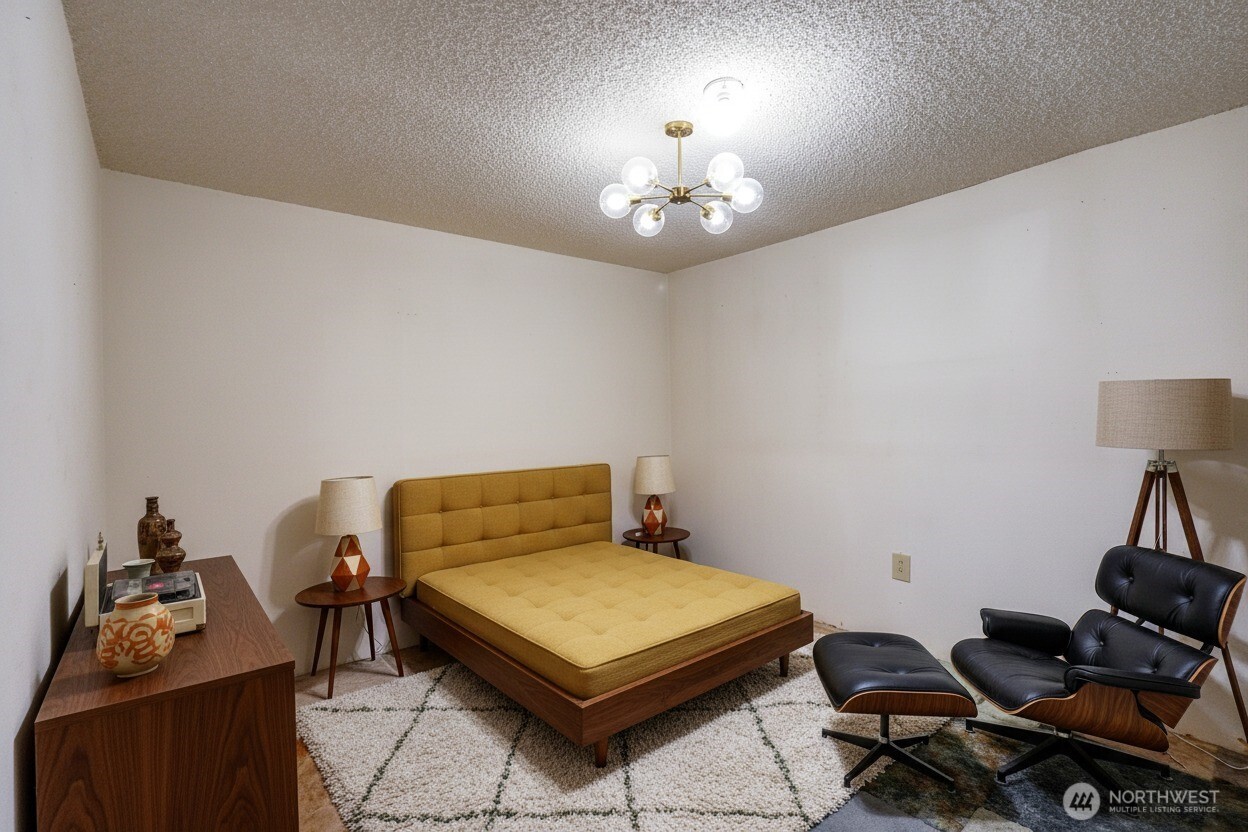 1730 N Narrows Drive , Tacoma, WA 98406-1510