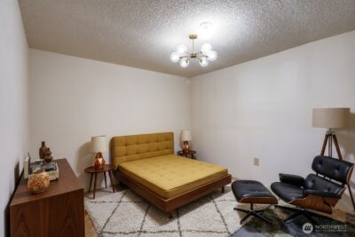 1730 N Narrows Drive , Tacoma, WA 98406-1510 - Photo 25