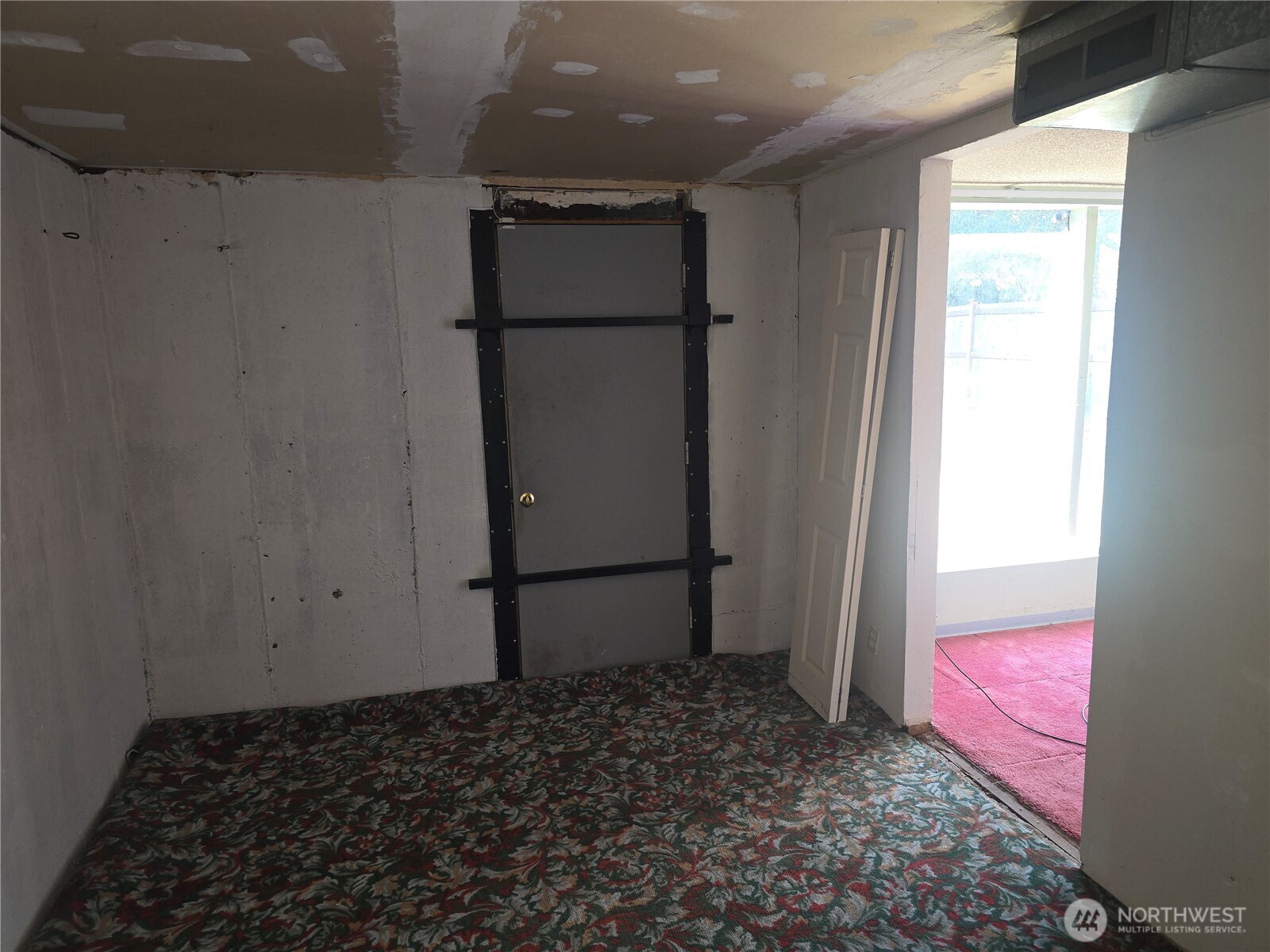 1730 N Narrows Drive , Tacoma, WA 98406-1510