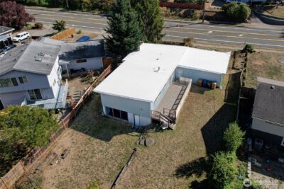 1730 N Narrows Drive , Tacoma, WA 98406-1510 - Photo 34