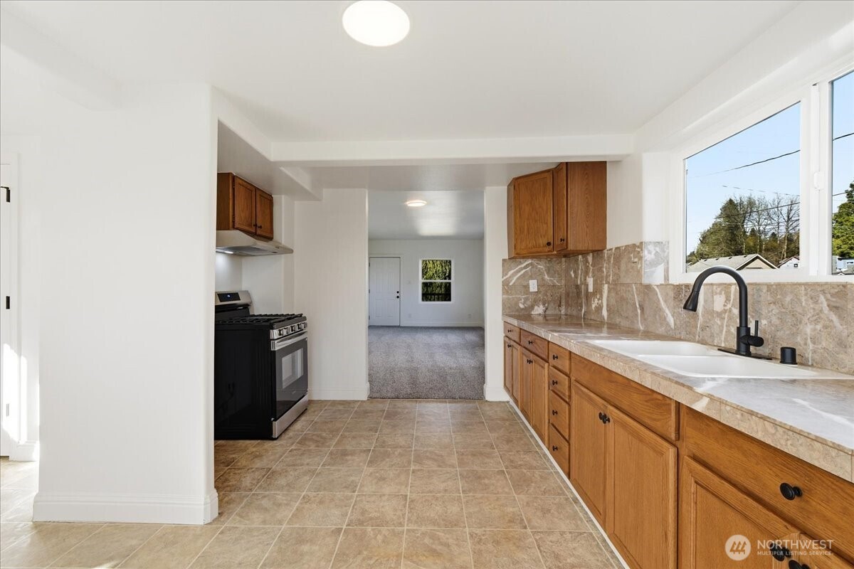 1025 NW Prindle Street , Chehalis, WA 98532