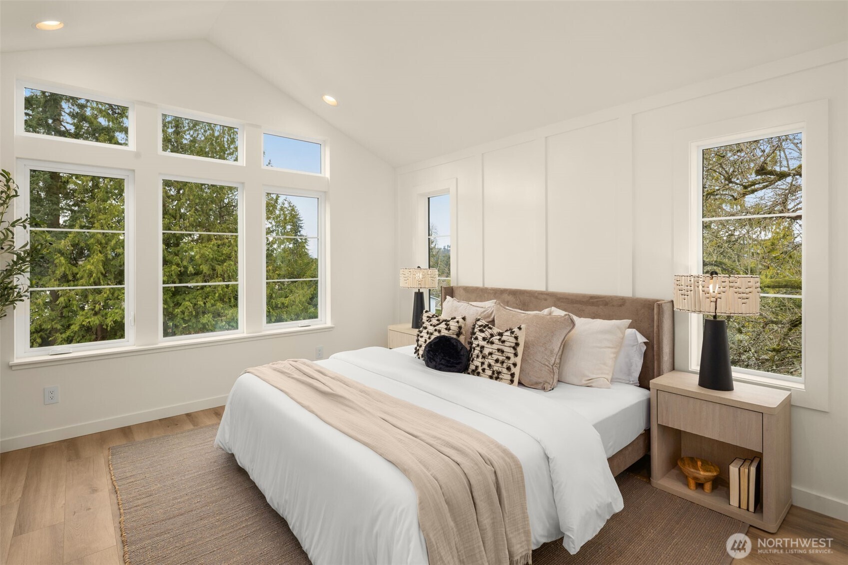 1864 1st Street , Kirkland, WA 98033