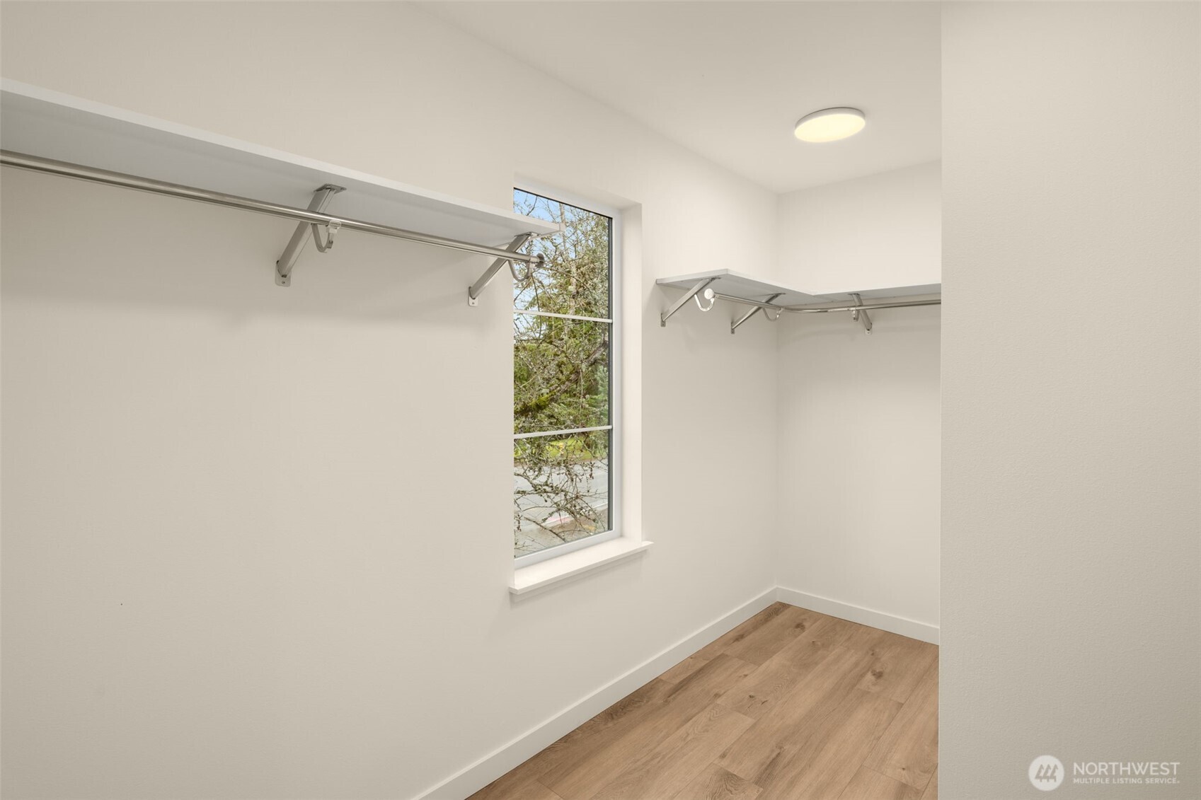 1864 1st Street , Kirkland, WA 98033