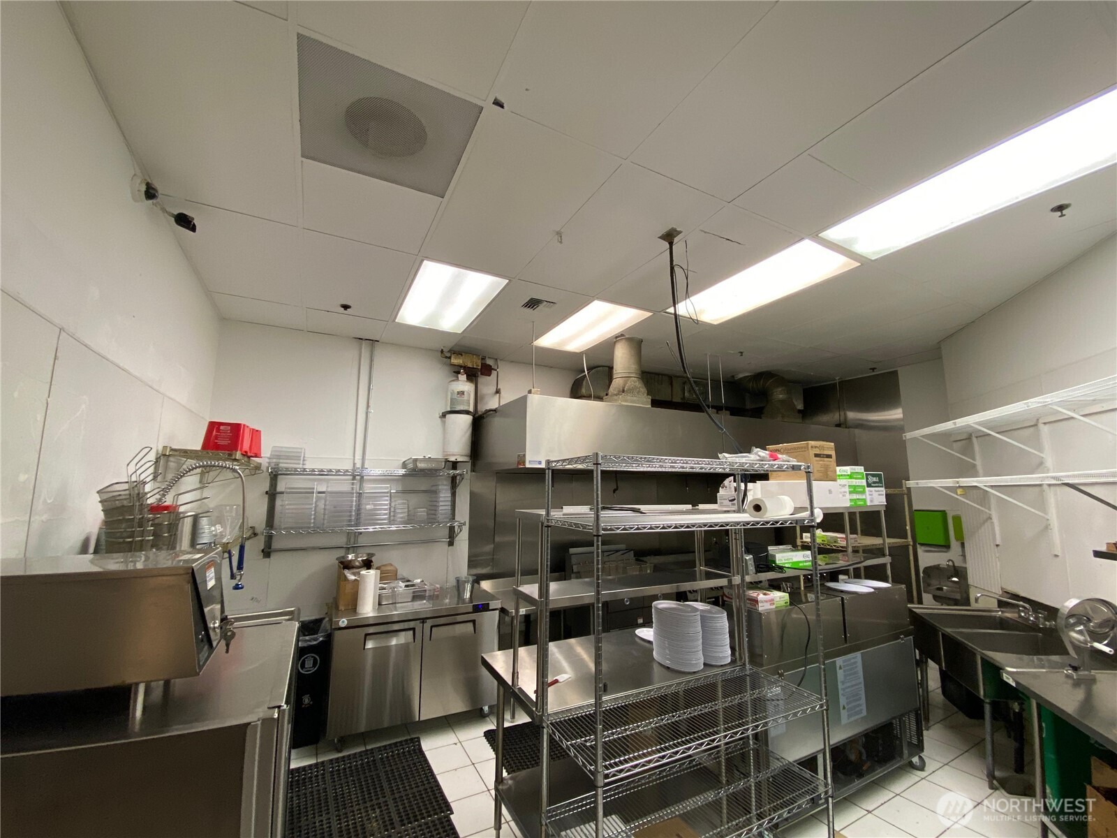 1202026 BUSOP Undisclosed , Seattle, WA 98122