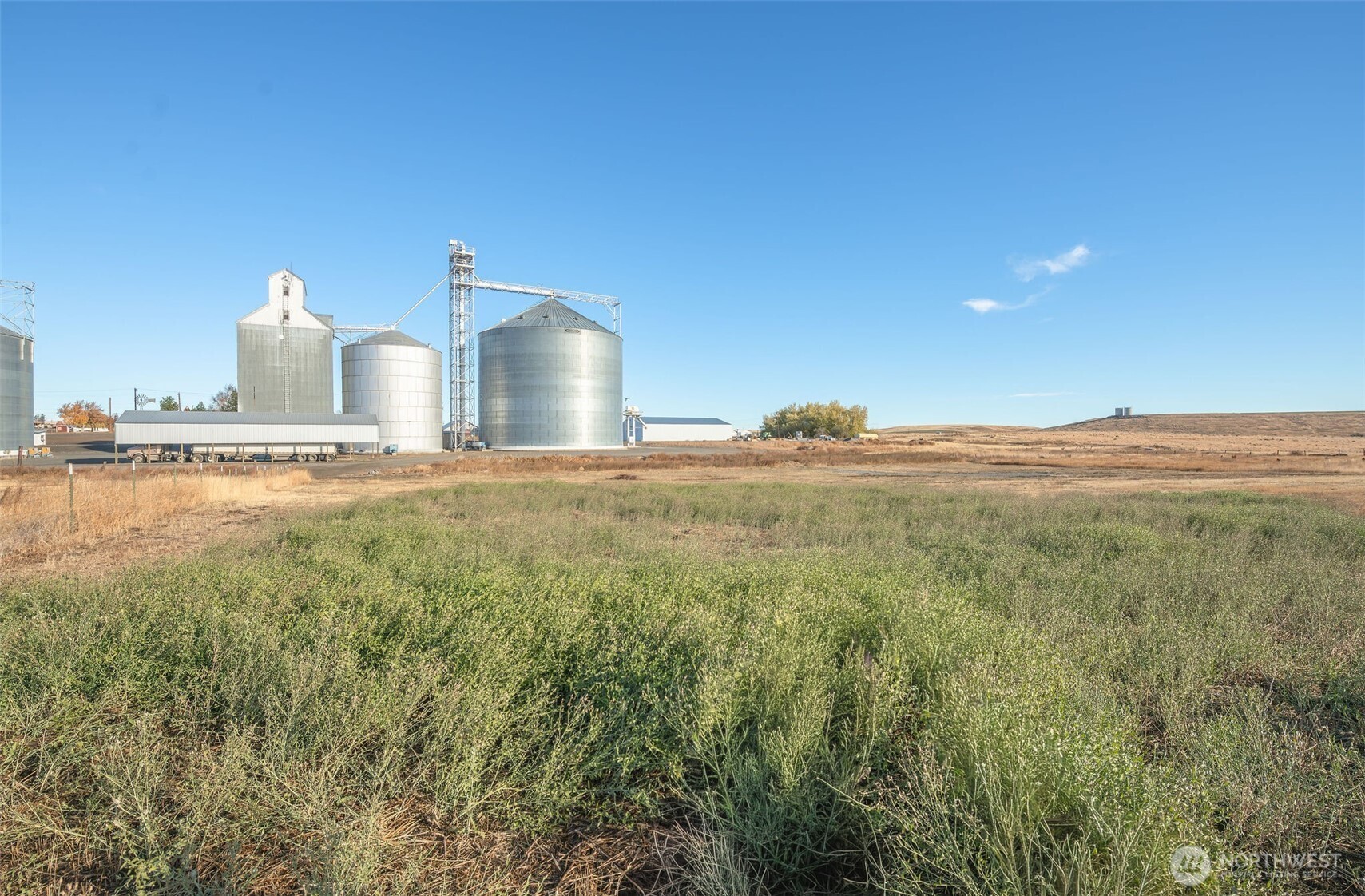 601 E 1st St , Waterville, WA 98858