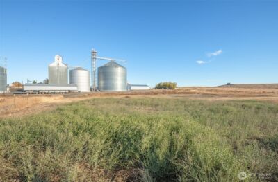 601 E 1st St , Waterville, WA 98858 - Photo 1