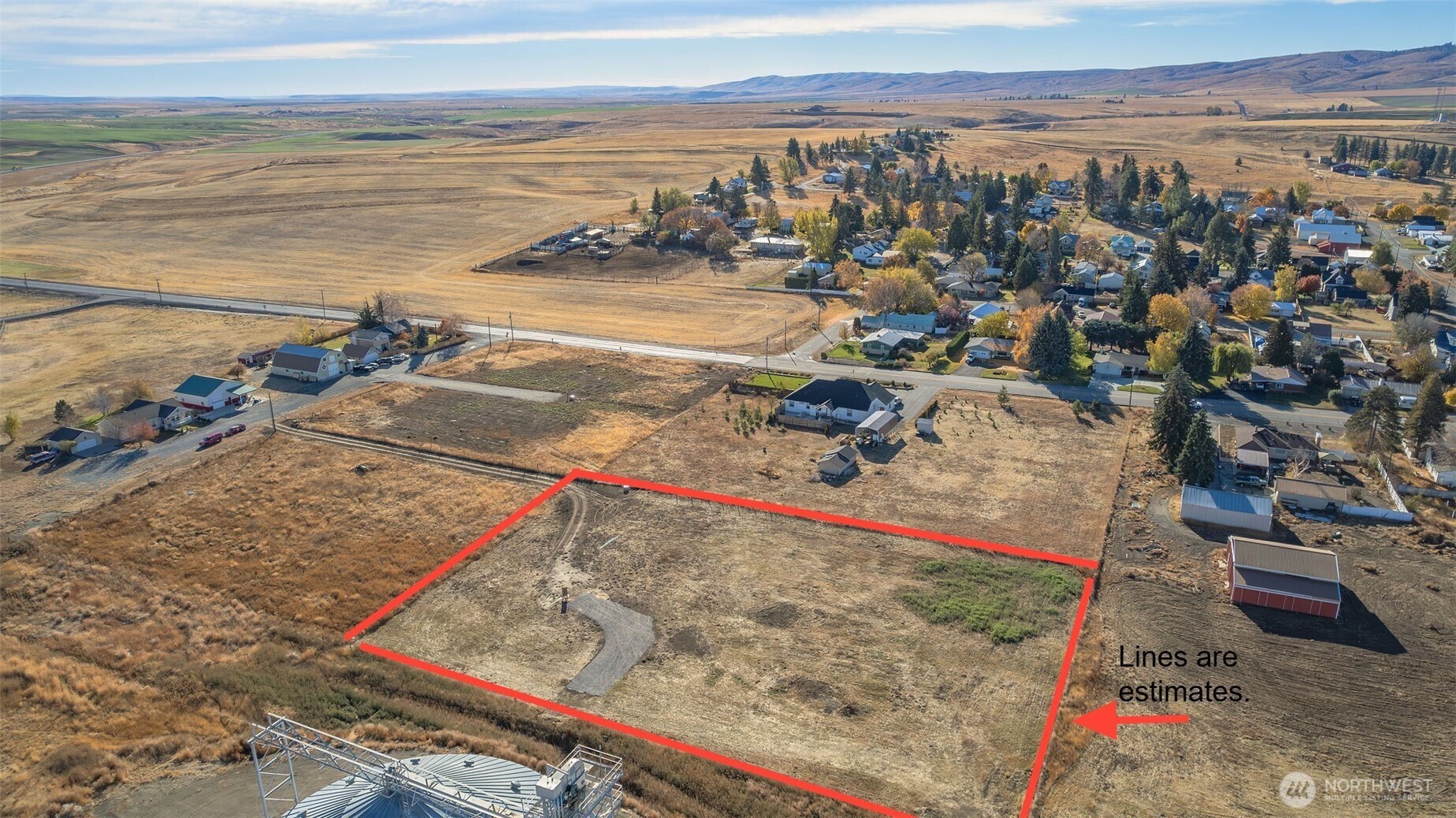 601 E 1st St , Waterville, WA 98858