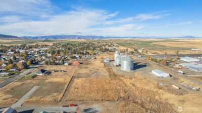 601 E 1st St , Waterville, WA 98858 - Photo 14