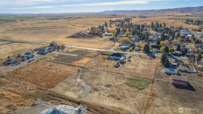 601 E 1st St , Waterville, WA 98858 - Photo 17