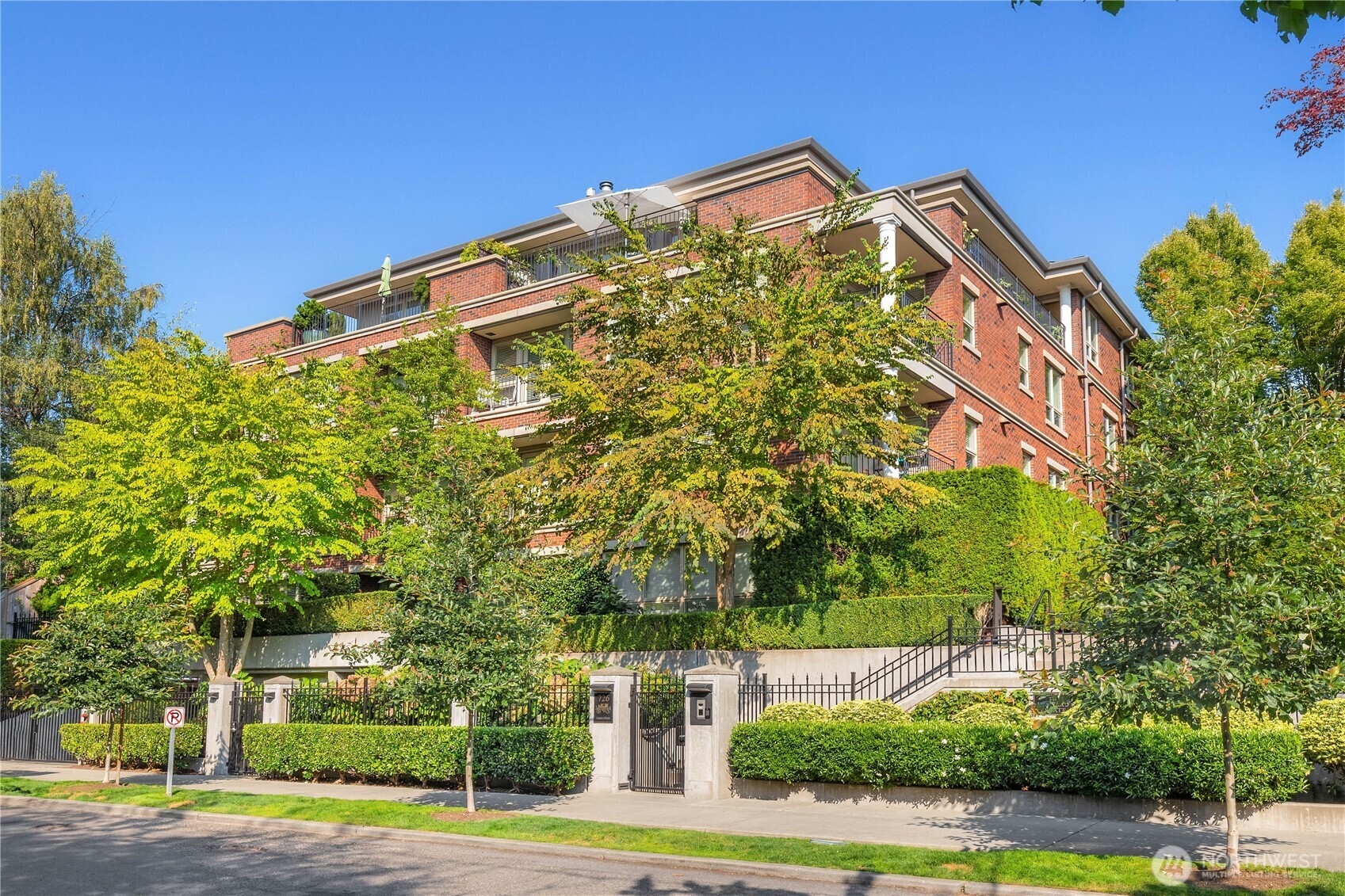 726 Boylston Avenue E #9, Seattle, WA 98102