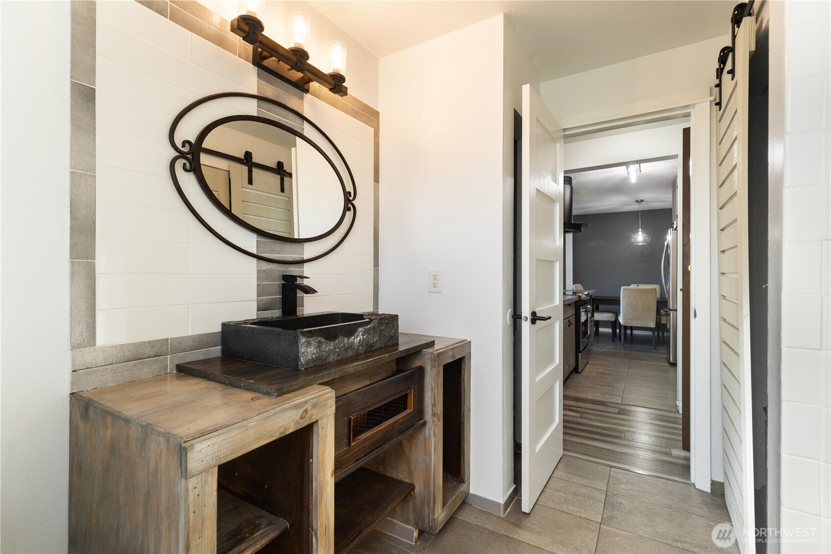 19409 56th Avenue W #201, Lynnwood, WA 98036