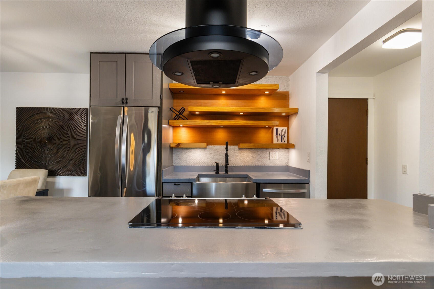 19409 56th Avenue W #201, Lynnwood, WA 98036