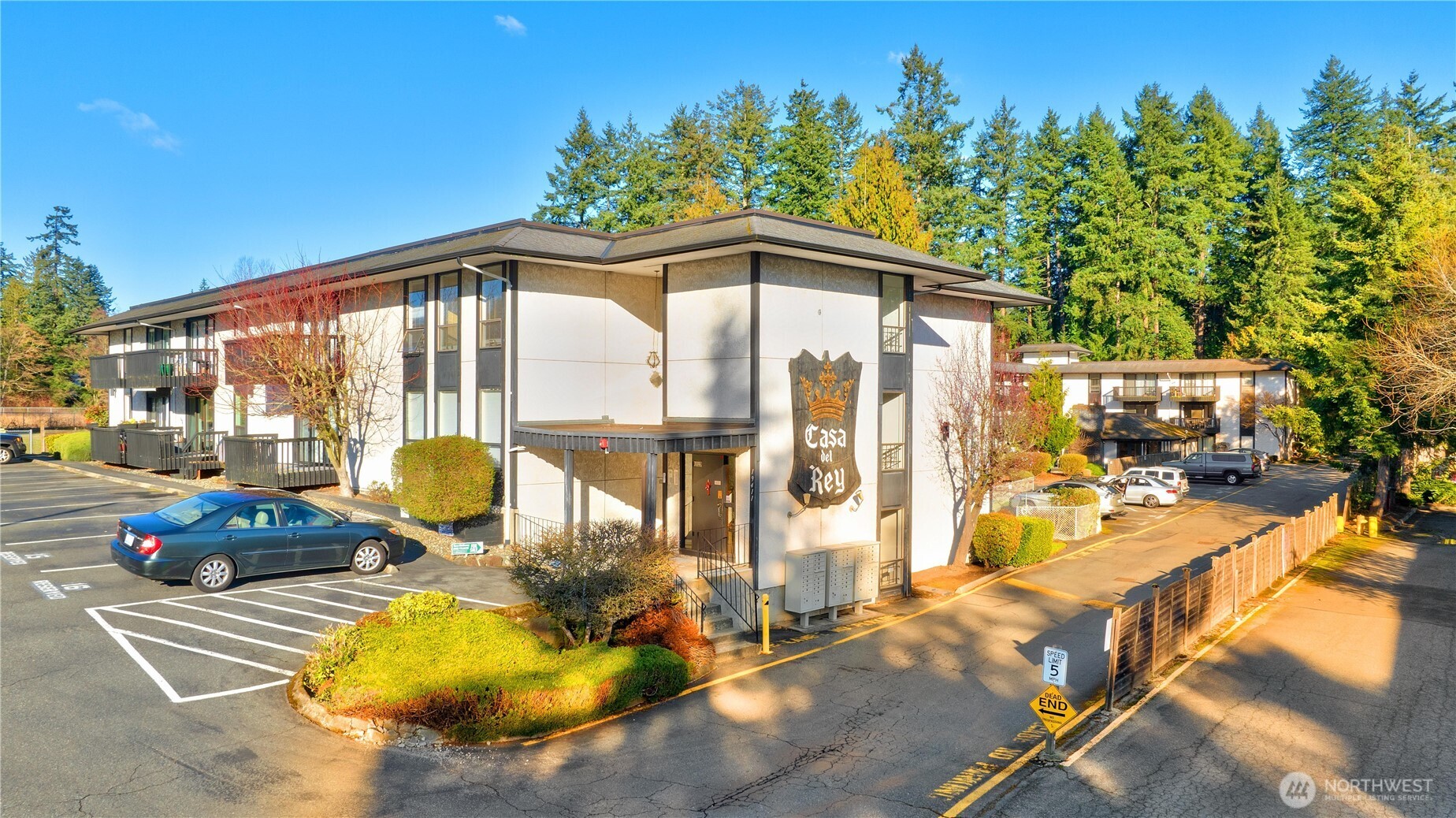 19409 56th Avenue W #201, Lynnwood, WA 98036