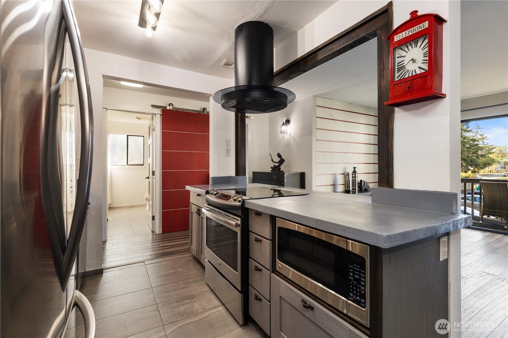 19409 56th Avenue W #201, Lynnwood, WA 98036