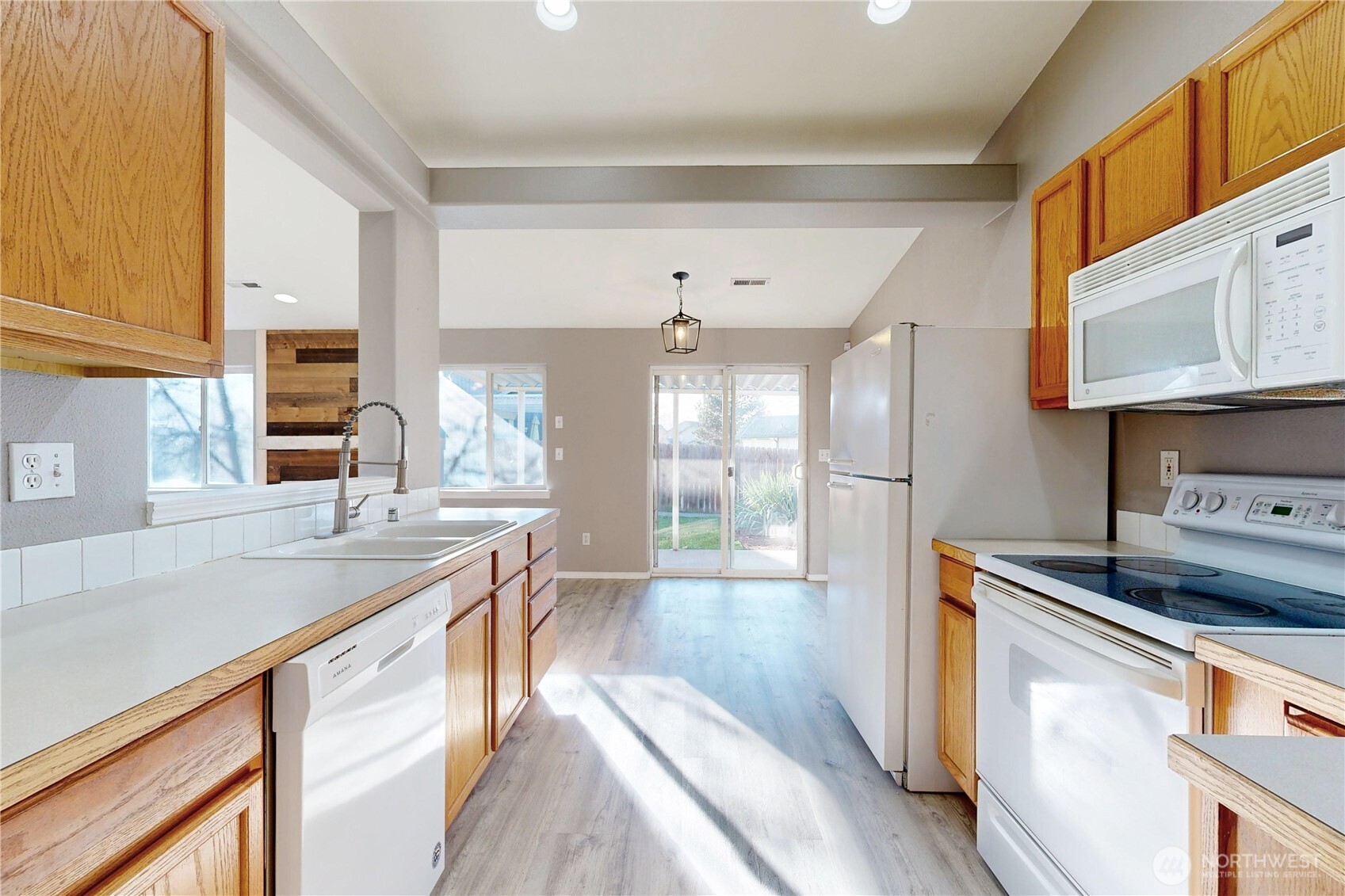 1152 SE Falbo Drive , College Place, WA 99324