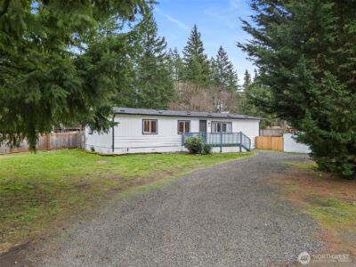 16503 Village Drive SE, Rainier, WA 98576 - Photo 1