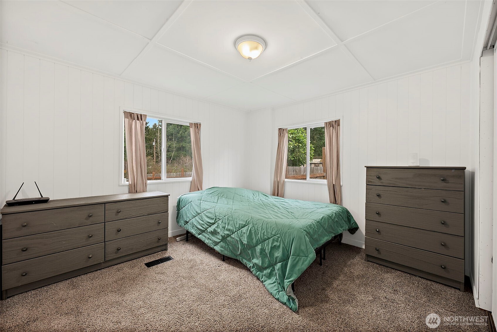 16503 Village Drive SE, Rainier, WA 98576