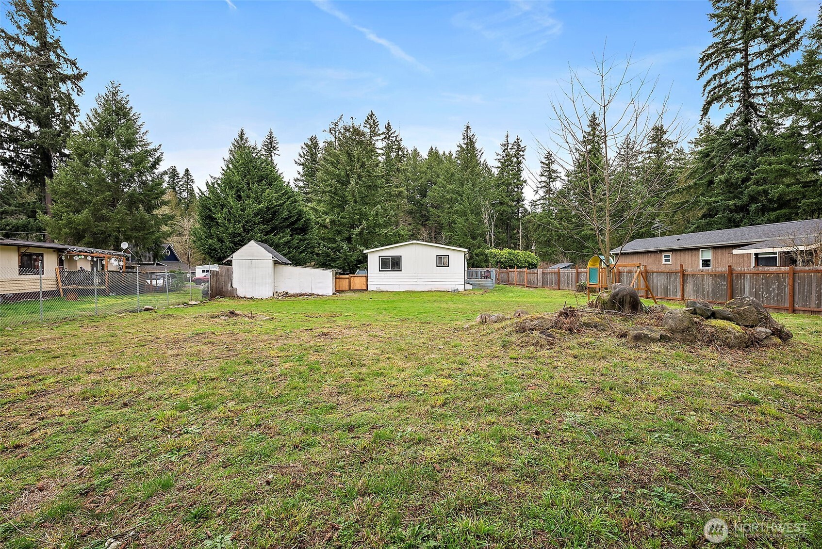 16503 Village Drive SE, Rainier, WA 98576