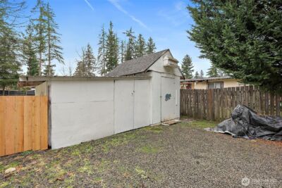 16503 Village Drive SE, Rainier, WA 98576 - Photo 24
