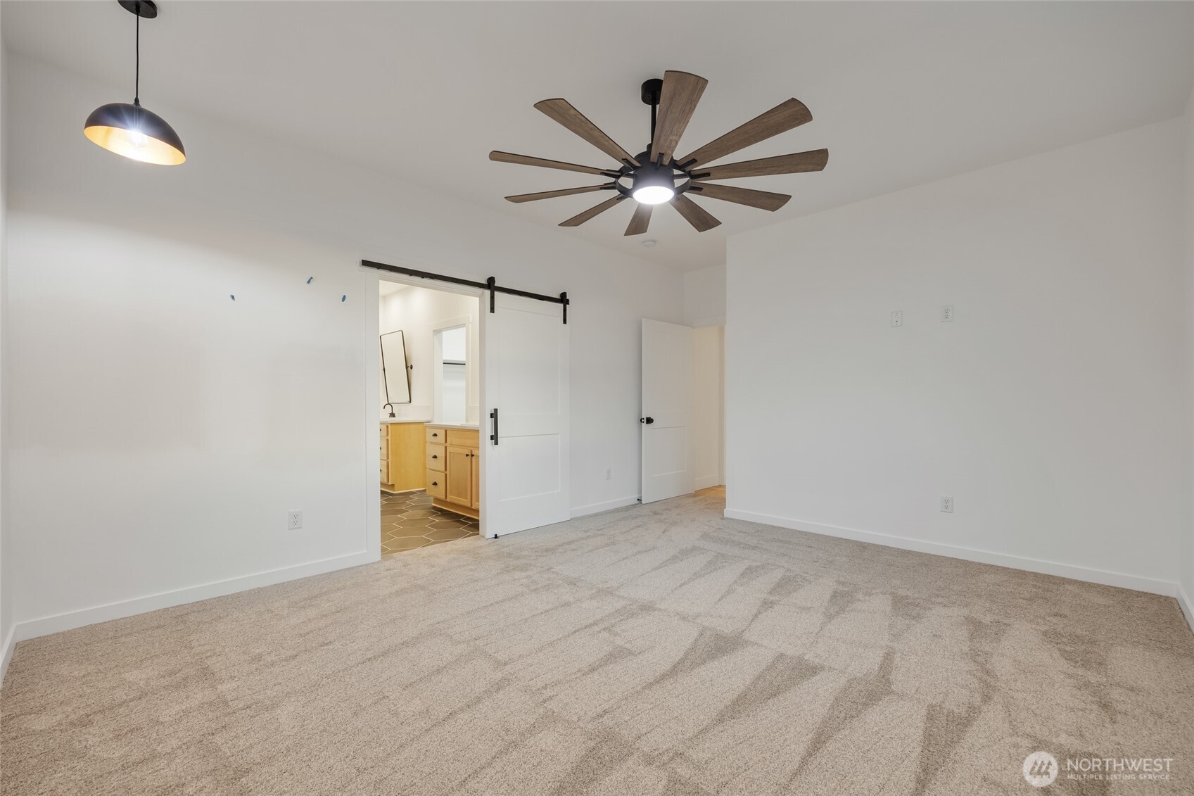 29183 Mammoth Dr , Kennewick, WA 99338