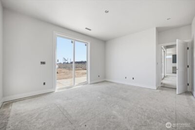 29183 Mammoth Dr , Kennewick, WA 99338 - Photo 10