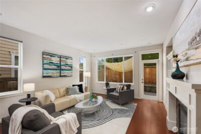 18251 NE 111th st , Redmond, WA 98052 - Photo 13