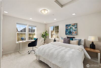 18251 NE 111th st , Redmond, WA 98052 - Photo 16