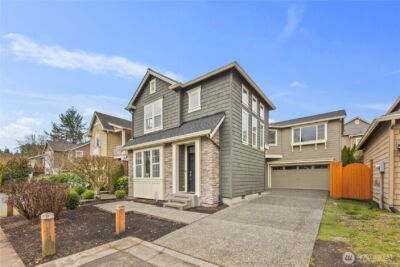 18251 NE 111th st , Redmond, WA 98052 - Photo 2