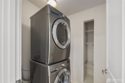 18251 NE 111th st , Redmond, WA 98052 - Photo 24